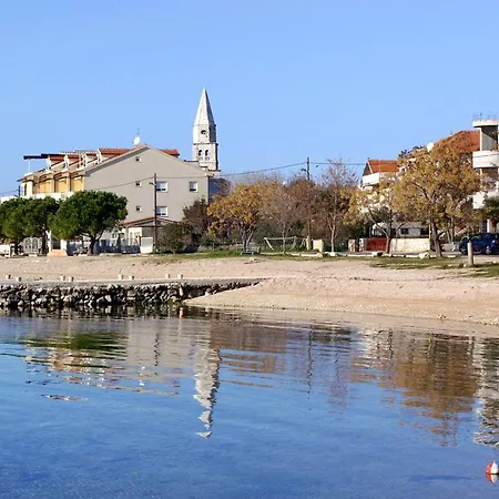 With A Parking Space Turanj, Biograd - 6197 图兰杰